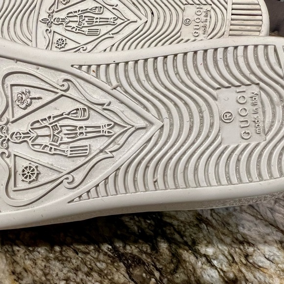 Gucci Size 7/37 Worn Once - With Box! Green Flower Leaf Sneakers - Picture 8 of 9